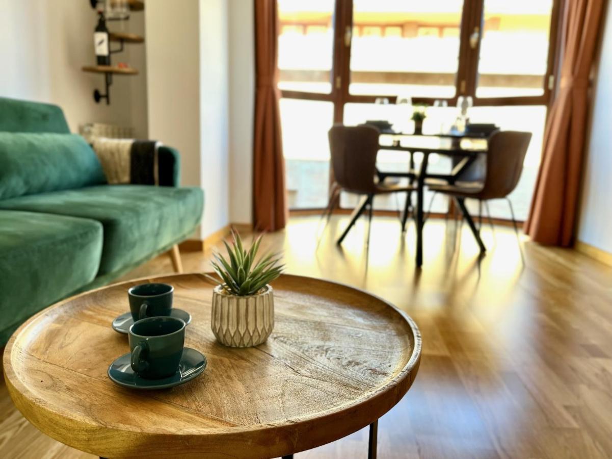 טודלה Tenor Apartamento Inc Parking מראה חיצוני תמונה